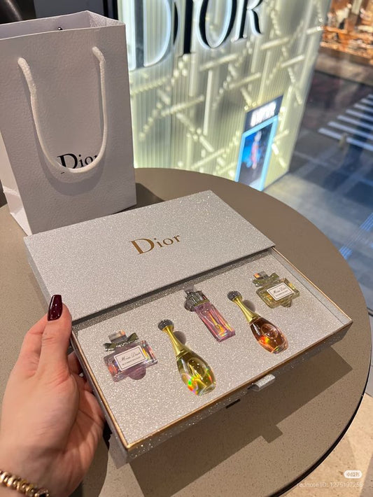 Coffret Dior – 5 Parfums d’Exception (5 x 15ml)